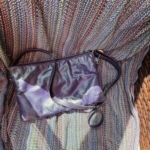 M0851 Purple Leather Crossbody